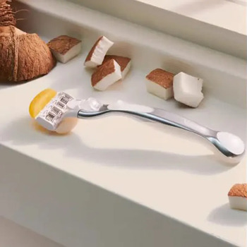 Venus & Olay Dámsky Holiaci Strojček